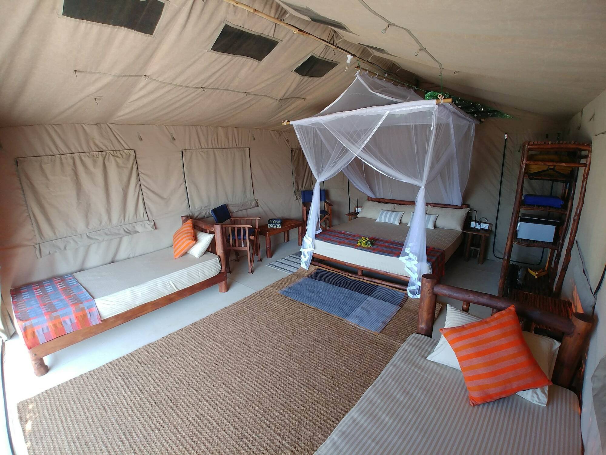 Back Of Beyond Dune Camp יאלה מראה חיצוני תמונה